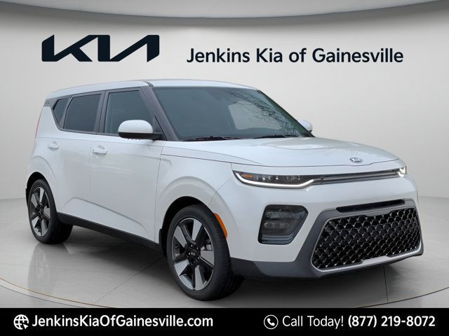 Used 2020 Kia Soul EX w/ Option Group 015 FWD image 2