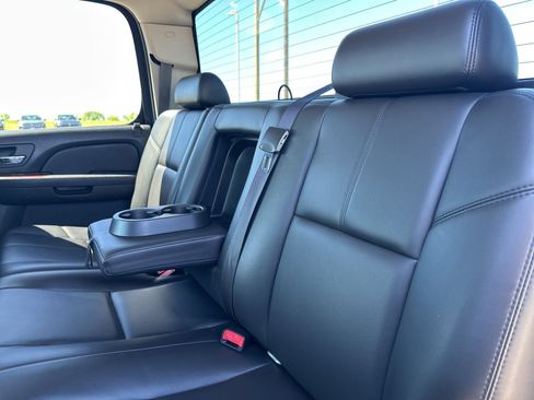 Used 2010 GMC Sierra 1500 SLT w/ SLT Convenience Package AWD/4WD image 22