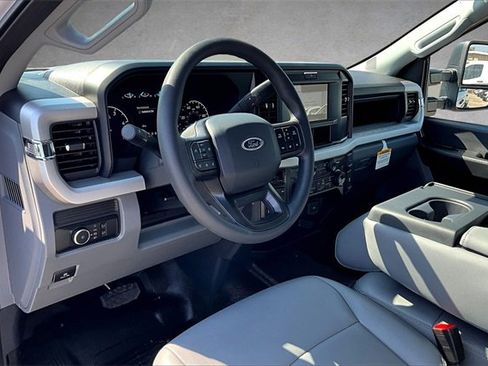 New 2026 Ford F550 4x4 Crew Cab Super Duty w/ XL Chrome Package image 6