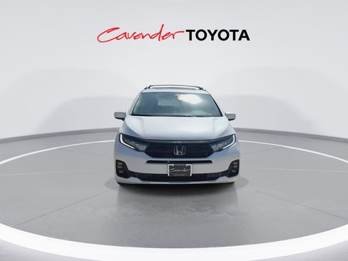 Used 2026 Honda Odyssey EX-L image 3