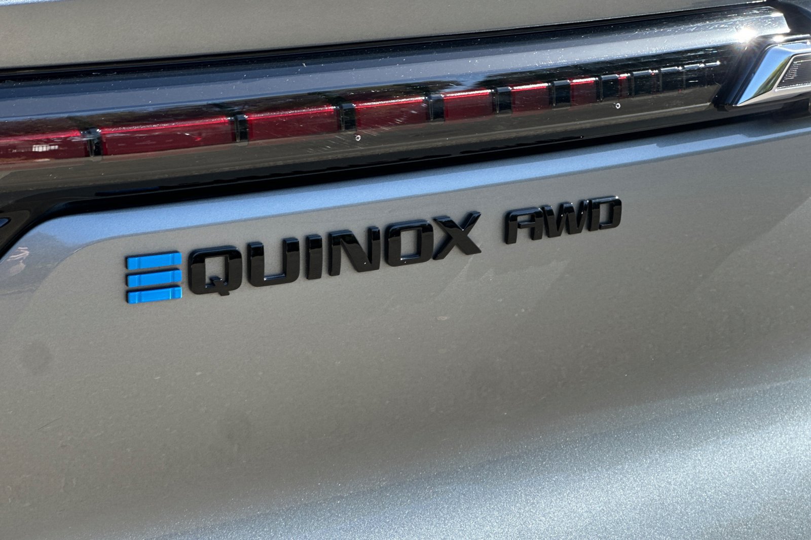 Used 2024 Chevrolet Equinox EV RS AWD/4WD image 50