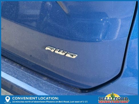 Used 2022 Ford Edge SEL w/ Convenience Package image 9