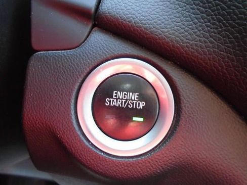 Used 2019 Chevrolet Equinox LT image 9