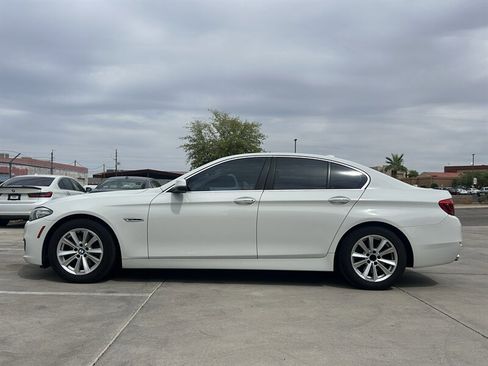 Used 2016 BMW 528i Sedan RWD image 3