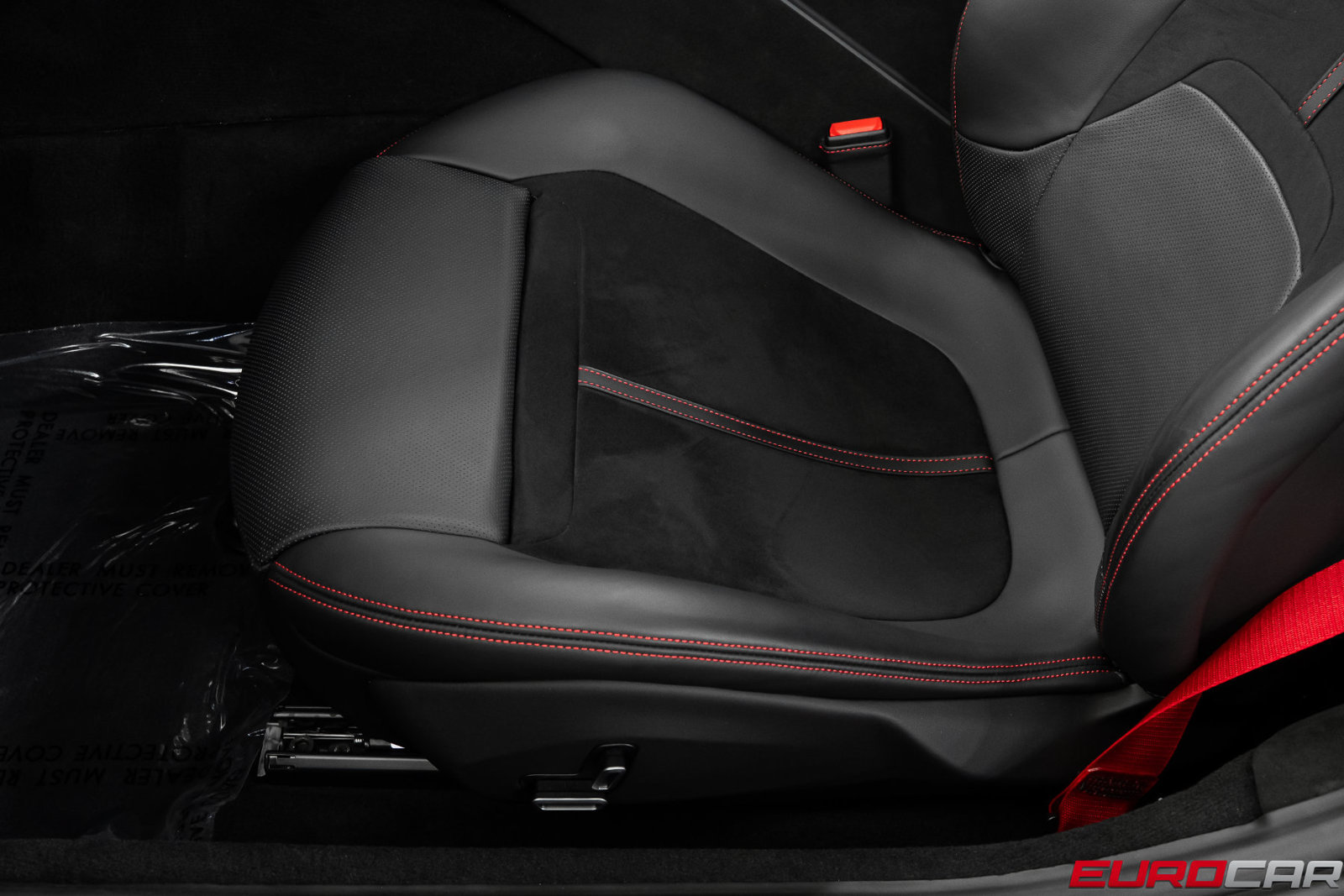 Used 2026 Ferrari Roma Spider RWD image 45