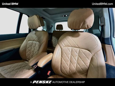 Used 2024 BMW X7 xDrive40i w/ Executive Package AWD/4WD image 13