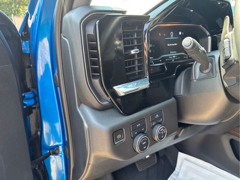 Used 2023 Chevrolet Silverado 1500 RST w/ Convenience Package II AWD/4WD image 26