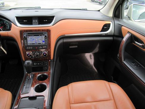 Used 2014 Chevrolet Traverse LTZ image 14