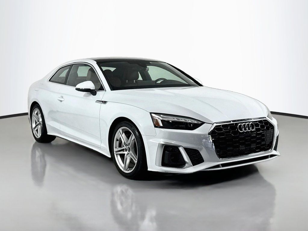 Used 2022 Audi A5 2.0T Premium Plus w/ Premium Plus AWD/4WD image 4