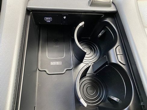 Used 2024 Hyundai Palisade Limited image 57