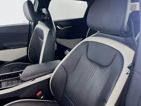 Used 2023 Kia EV6 GT-Line RWD image 31
