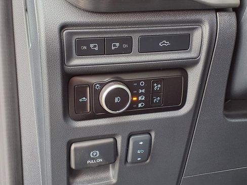 Used 2023 Ford F150 Lariat w/ Equipment Group 502A High image 34