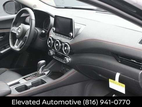 Certified 2025 Nissan Sentra SR w/ SR Premium Package FWD image 6