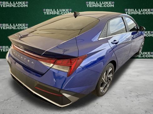 Used 2024 Hyundai Elantra SEL w/ Convenience Package image 6