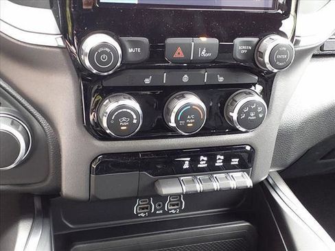 New 2025 RAM 1500 Big Horn image 14