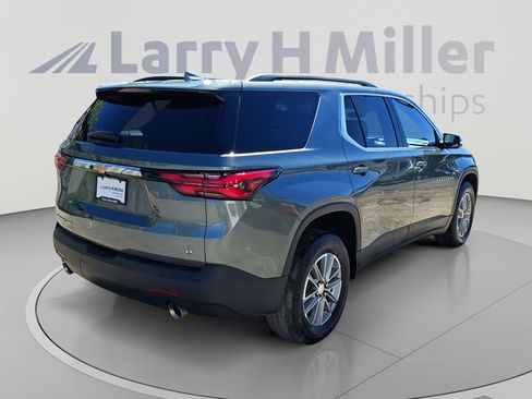 Used 2022 Chevrolet Traverse LT AWD/4WD image 5