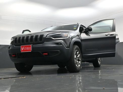 Used 2022 Jeep Cherokee Trailhawk w/ Sun, Sound & Nav Group AWD/4WD image 29