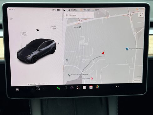 Used 2022 Tesla Model Y Performance AWD/4WD image 22