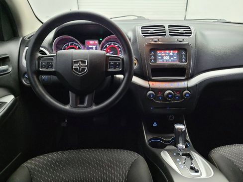 Used 2017 Dodge Journey SXT image 22