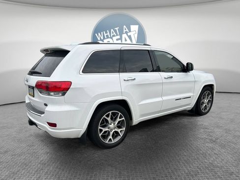 Certified 2020 Jeep Grand Cherokee Overland AWD/4WD image 3