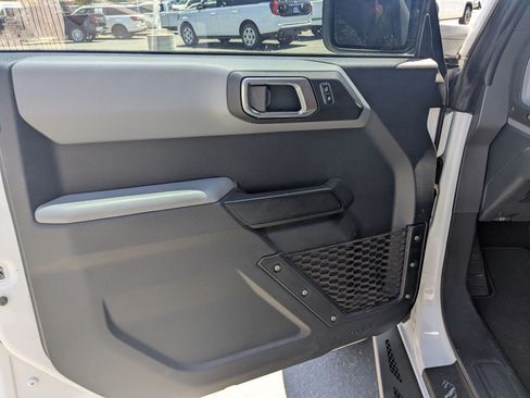 Certified 2023 Ford Bronco 4-Door w/ Sasquatch Package AWD/4WD image 16