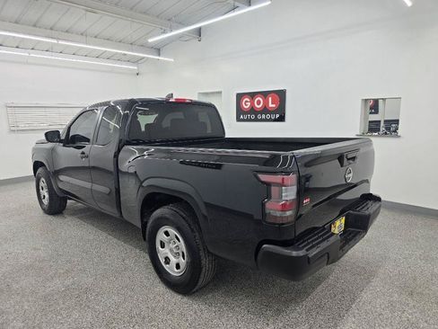 Used 2024 Nissan Frontier S w/ S Utility Package RWD image 4