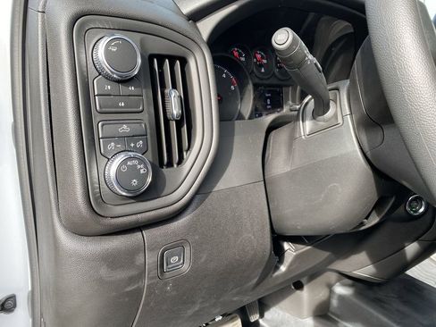New 2026 GMC Sierra 2500 Pro w/ Convenience Package AWD/4WD image 17