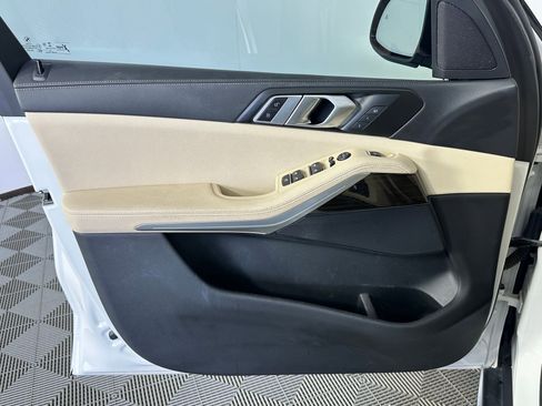 Used 2019 BMW X5 xDrive40i w/ Premium Package 2 image 10