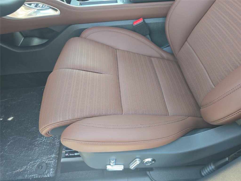 New 2026 Lincoln Nautilus Reserve AWD/4WD image 14