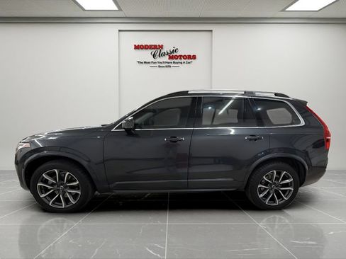 Used 2016 Volvo XC90 T6 Momentum w/ Momentum Plus Package AWD/4WD image 2
