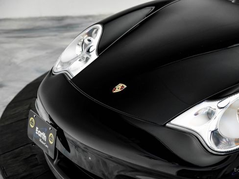 Used 2004 Porsche 911 GT3 RWD image 30