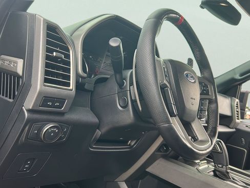 Used 2018 Ford F150 Raptor w/ Equipment Group 802A Luxury AWD/4WD image 12