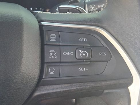 Used 2021 Jeep Grand Cherokee L Limited w/ Trailer Tow Group (B) image 32