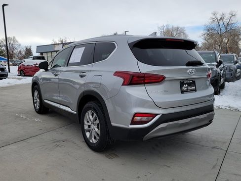 Used 2020 Hyundai Santa Fe SEL image 3