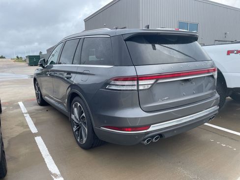 Used 2021 Lincoln Aviator Reserve w/ Equipment Group 201A AWD/4WD image 6