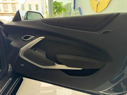 Used 2023 Chevrolet Camaro ZL1 image 25