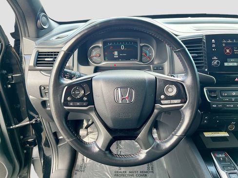 Used 2020 Honda Pilot Black Edition image 11