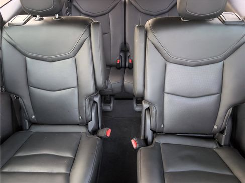 Used 2021 Cadillac XT6 Premium Luxury image 23