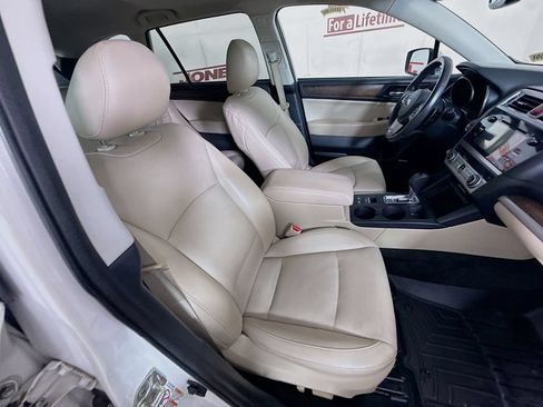 Used 2015 Subaru Outback 3.6R Limited AWD/4WD image 34