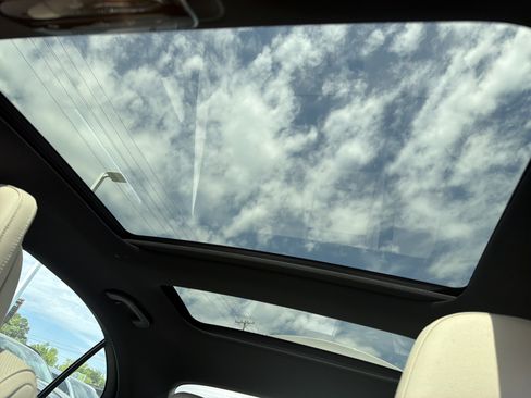 Used 2024 Mercedes-Benz C 300 Sedan w/ Exclusive Trim Package image 33