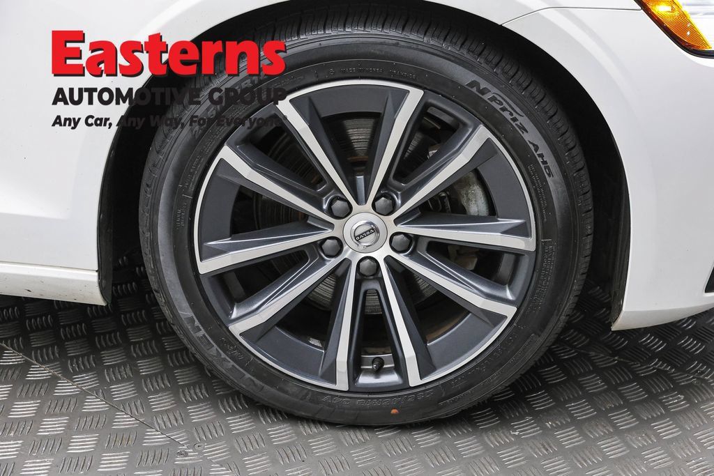 Used 2022 Volvo S60 B5 Inscription FWD image 33