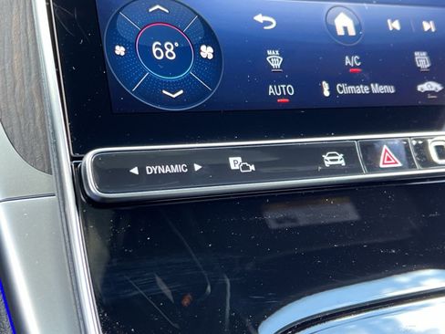 New 2026 Mercedes-Benz C 300 4MATIC Sedan image 32