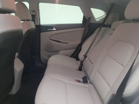 Used 2021 Hyundai Tucson SE FWD image 18