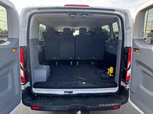 Used 2016 Ford Transit 350 XLT RWD image 28