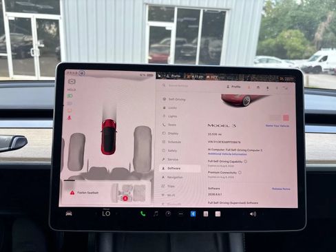 Used 2023 Tesla Model 3 Standard Range RWD image 17