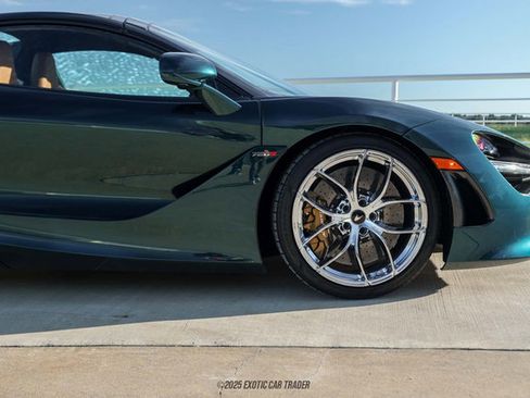 Used 2022 McLaren 720S Spider image 54