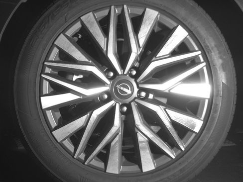 Used 2025 Nissan Altima 2.5 SV image 12