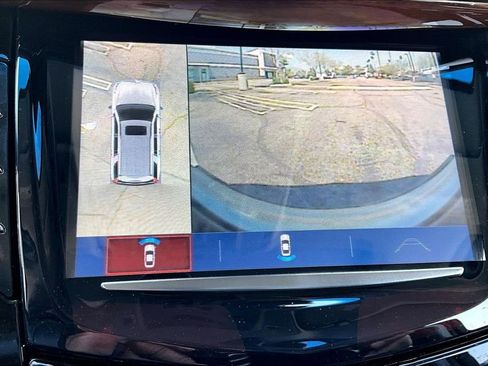 Used 2019 Cadillac Escalade Premium Luxury RWD image 26
