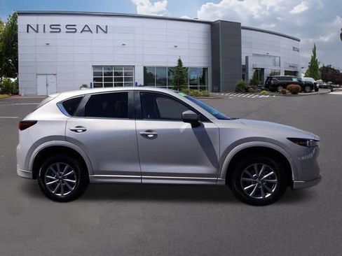 Used 2025 MAZDA CX-5 AWD 2.5 S w/ Preferred Package image 3