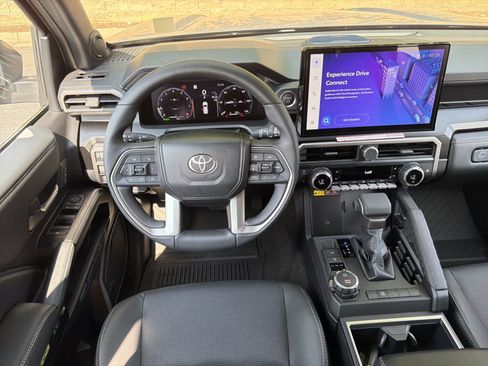 Used 2026 Toyota 4Runner Limited AWD/4WD image 27